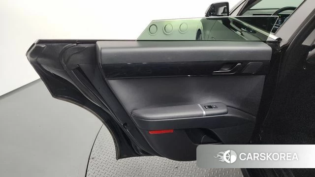 Hyundai Grandeur Hybrid (GN7) id 4469157 из Кореи 17