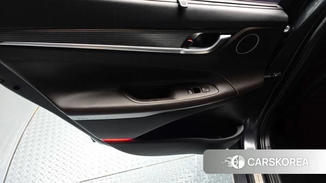Hyundai Grandeur IG id 4448244 из Кореи 17