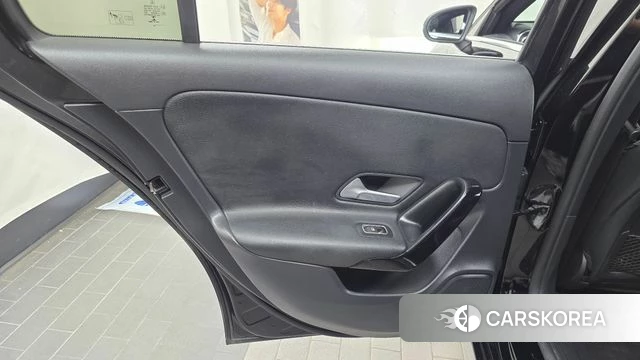 Mercedes-Benz A-Class W177 id 4542815 из Кореи 17