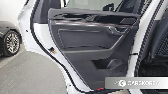 Volkswagen Touareg 3rd generation id 4500084 из Кореи 17