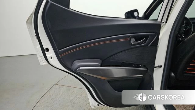 Ssangyong The New Tivoli id 4768135 из Кореи 17