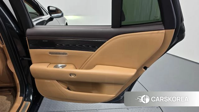Genesis G90 (RS4) id 4309141 из Кореи 17