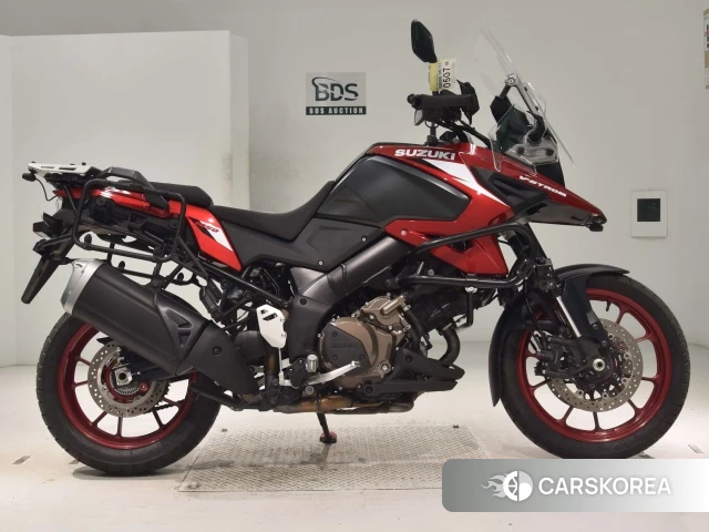 Проданный Suzuki V-STROM 1050 2023 из Японии