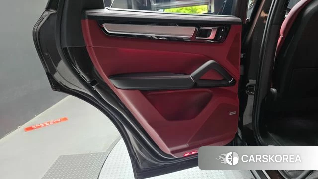 Porsche Cayenne (PO536) id 4591525 из Кореи 17