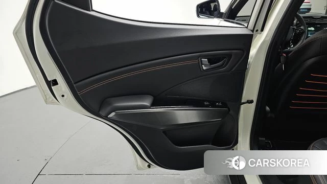 Ssangyong The New Tivoli id 4381083 из Кореи 17