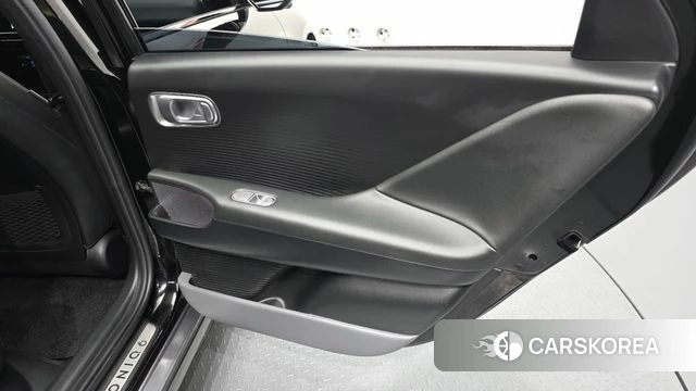 Hyundai Ionic 6 id 4641016 из Кореи 17