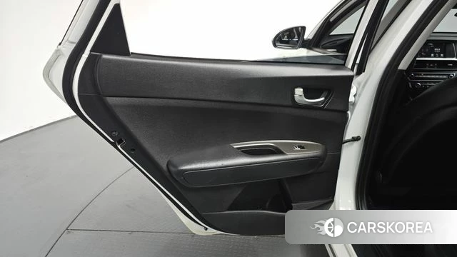 Kia The New K5 2nd generation id 4294669 из Кореи 17