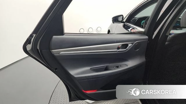 Hyundai The New Grandeur IG Hybrid id 4396286 из Кореи 17