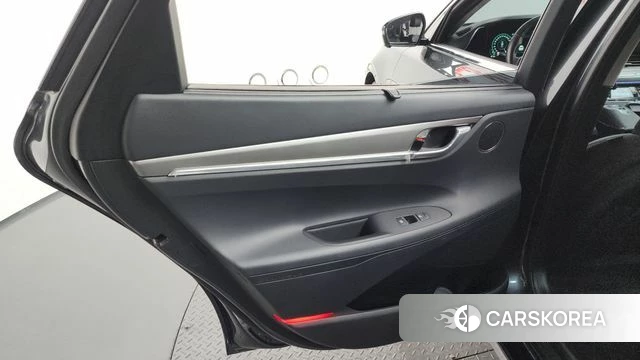 Hyundai The New Grandeur IG Hybrid id 4636385 из Кореи 17