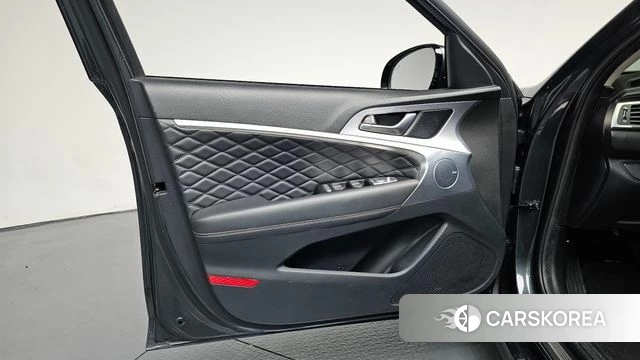 Genesis G70 id 4713168 из Кореи 17