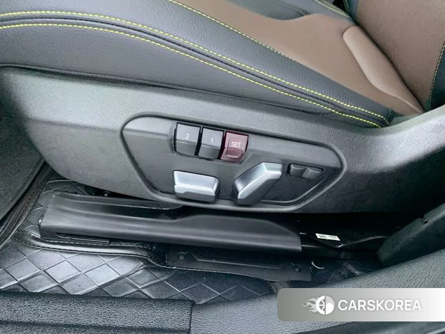 BMW X2 id 3957762 из Китая 17