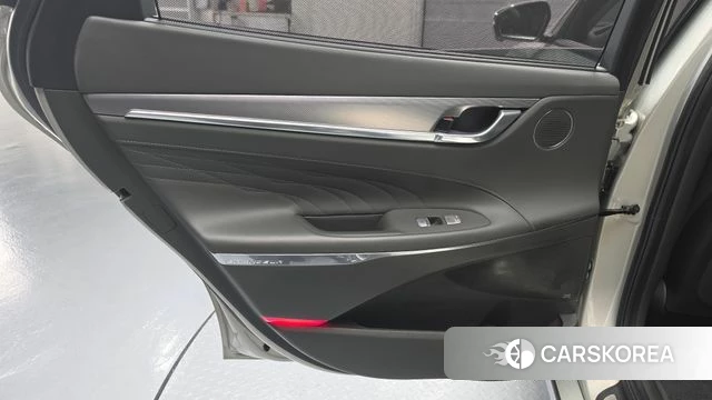 Hyundai The New Grandeur IG Hybrid id 4350891 из Кореи 17