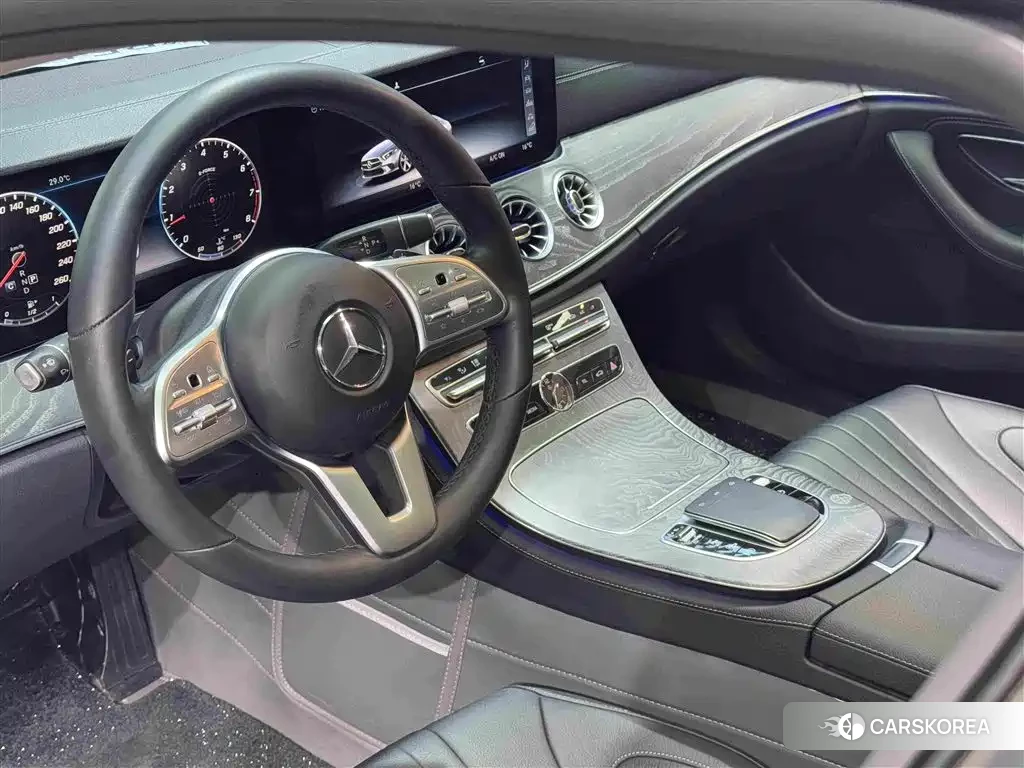 Mercedes-Benz CLS id 4644660 из Китая 17