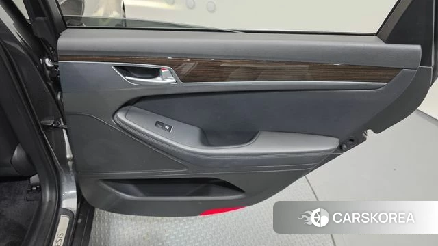 Genesis G80 id 4447969 из Кореи 17