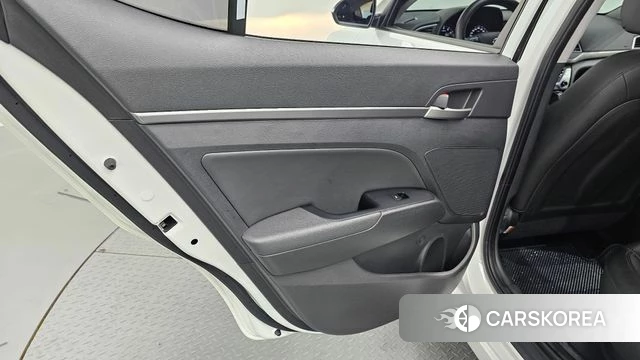 Hyundai Avante AD id 4551884 из Кореи 17