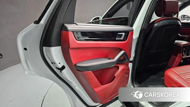 Porsche Cayenne (PO536) id 4284677 из Кореи 17