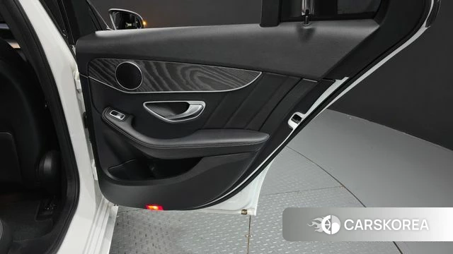 Mercedes-Benz C-Class W205 id 4430172 из Кореи 17