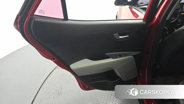 Kia Stonic id 4850176 из Кореи 17