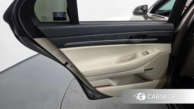Genesis G90 id 4377788 из Кореи 17