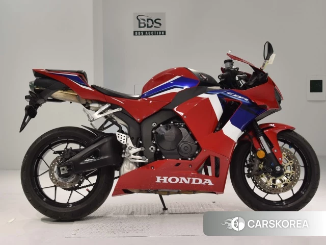 Проданный Honda CBR600RR 2020 из Японии