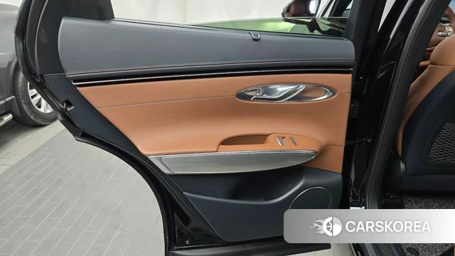 Genesis GV70 id 4474967 из Кореи 17