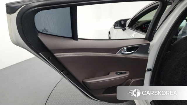 Kia Stinger id 4351147 из Кореи 17