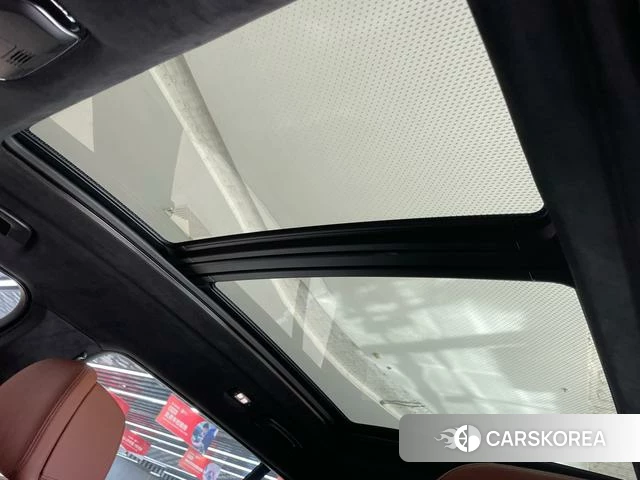 BMW X7 id 3857638 из Китая 17