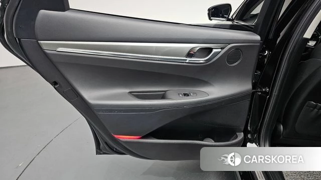Hyundai The New Grandeur IG Hybrid id 4388898 из Кореи 17