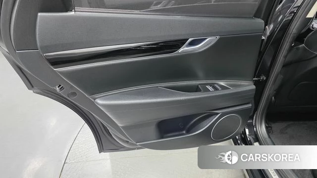 Genesis G80 (RG3) id 4429000 из Кореи 17