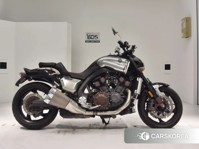 Проданный Yamaha V-MAX 2010 из Японии