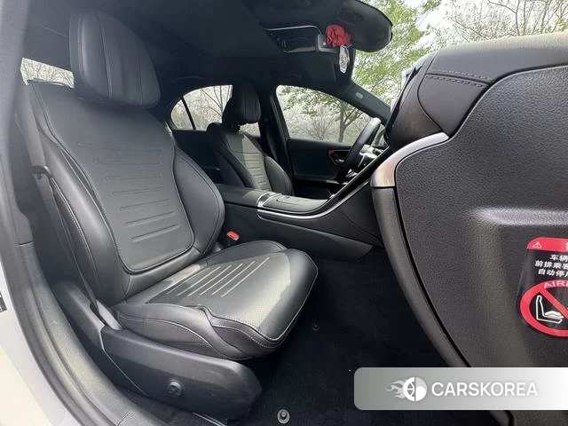 Mercedes-Benz Class C id 4265338 из Китая 17