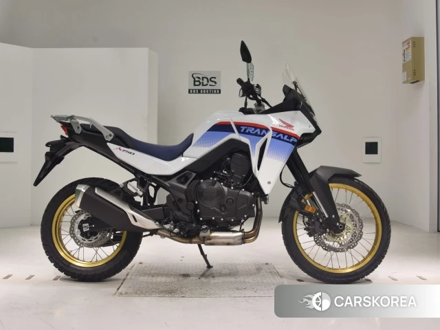 Проданный Honda TRANSALP XL750 2024 из Японии