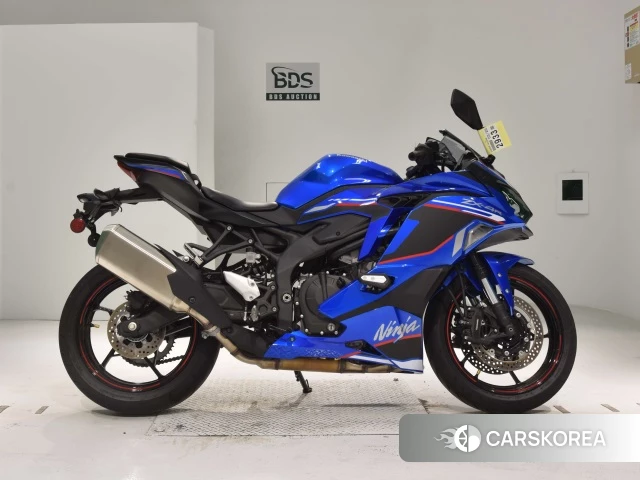 Проданный Kawasaki ZX-4R SE 2023 из Японии