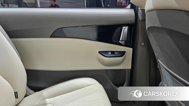 Kia Carnival 4th generation id 4642028 из Кореи 17