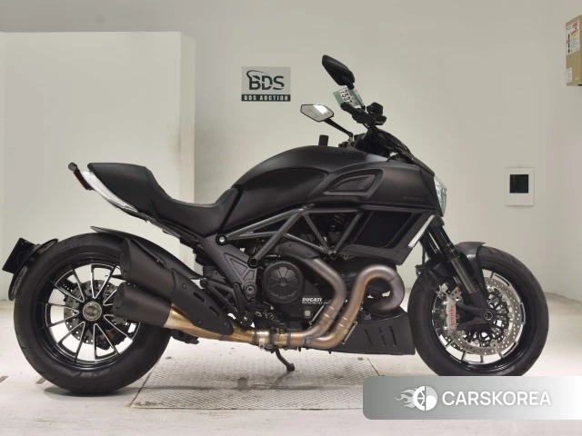 Проданный Ducati DIAVEL DARK 2014 из Японии