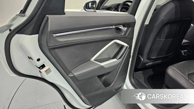 Audi Q3 (F3) id 4529962 из Кореи 17