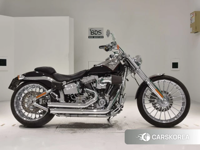 Проданный Harley-Davidson Softail Breakout FXSB CVO 2013 из Японии