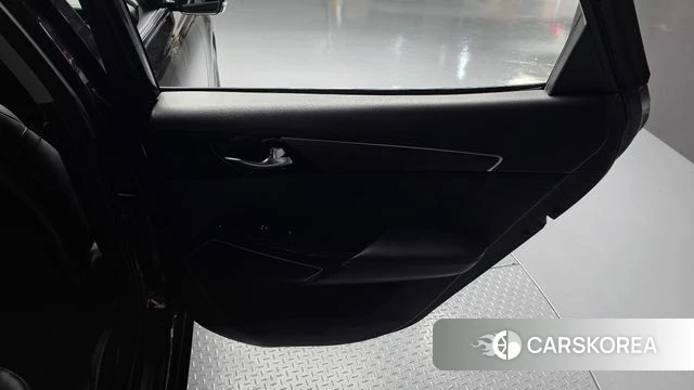 Kia K7 Premier Hybrid id 4339214 из Кореи 17