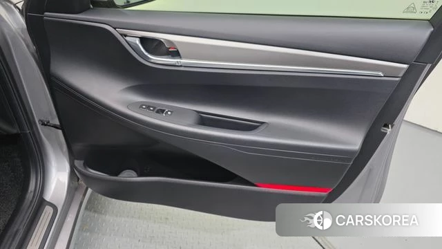 Hyundai The New Grandeur IG id 4203419 из Кореи 17