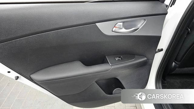 Kia The New K3 2nd generation id 4202179 из Кореи 17