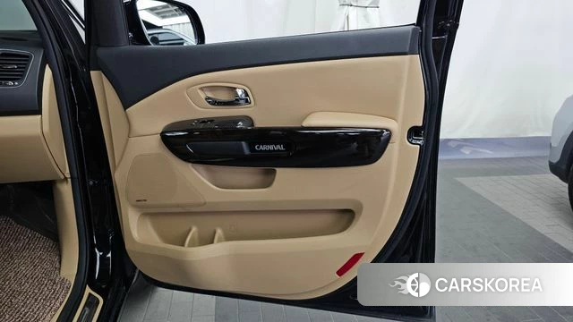 Kia The New Carnival id 4794770 из Кореи 17