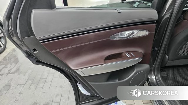 Genesis GV70 id 4612842 из Кореи 17