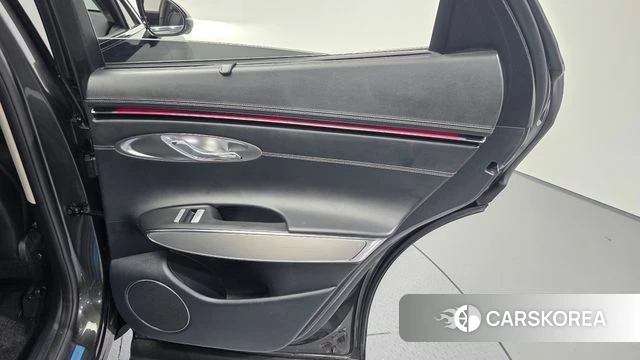 Genesis GV70 id 4380947 из Кореи 17