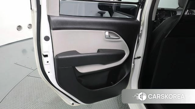 Kia The New Kia Ray id 4584933 из Кореи 17