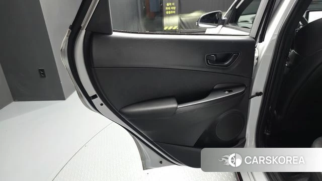 Hyundai The New Kona id 4506616 из Кореи 17
