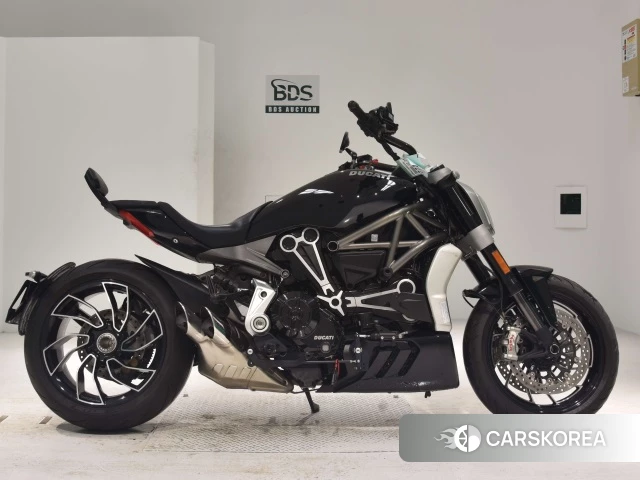 Проданный Ducati XDIAVEL S id 4161005 из Японии
