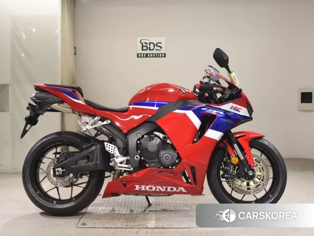 Проданный Honda CBR600RR 2024 из Японии