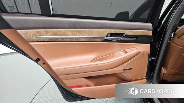 Genesis G90 id 4882288 из Кореи 17