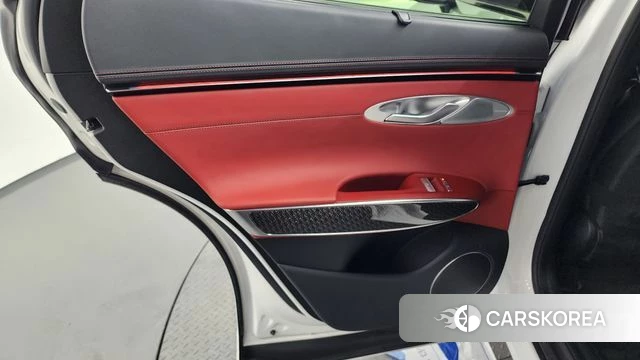 Genesis GV70 id 4752862 из Кореи 17