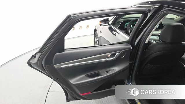 Hyundai The New Grandeur IG Hybrid id 4518658 из Кореи 17